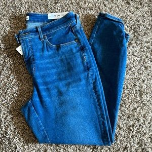 Loft Curvy/Skinny Jean